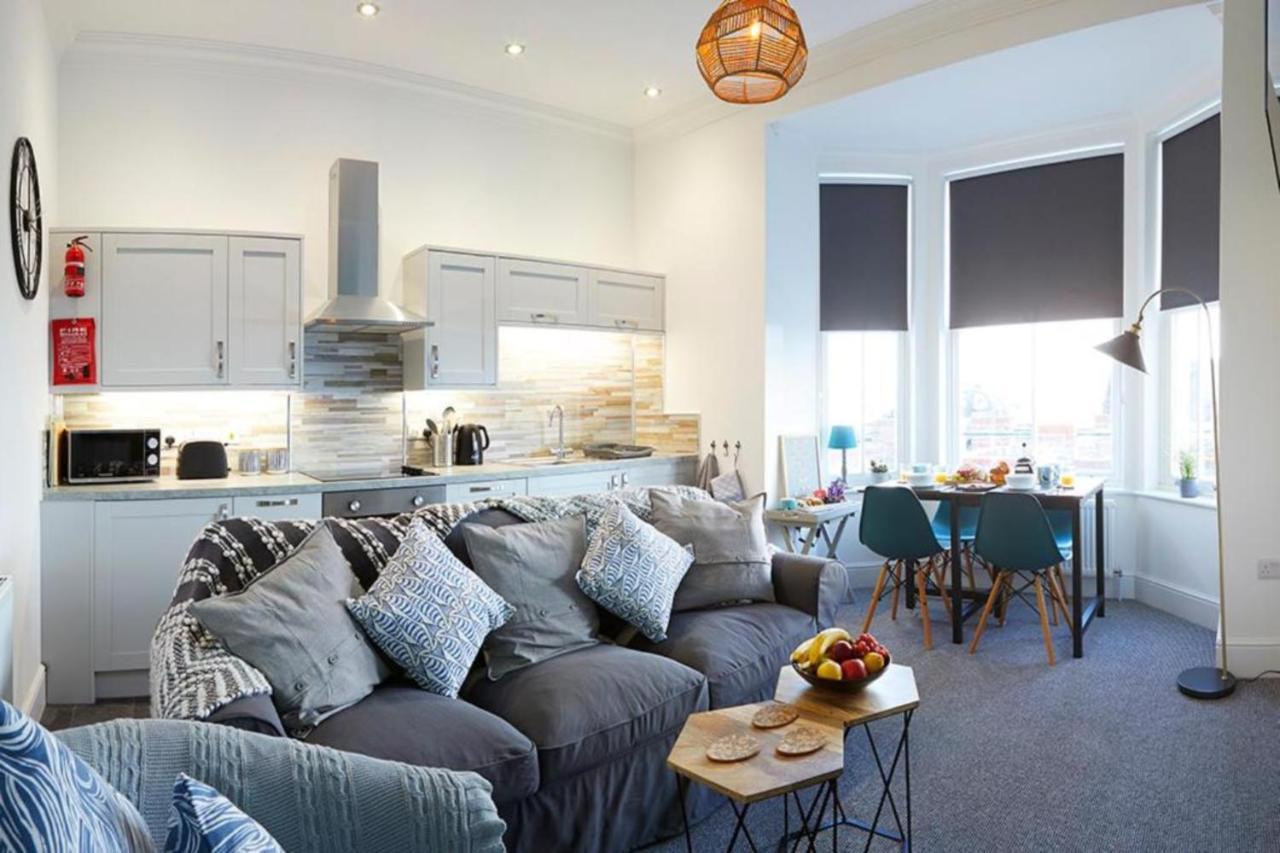 Seascape - Fantastic Location With Sea Views! Scarborough Exterior foto
